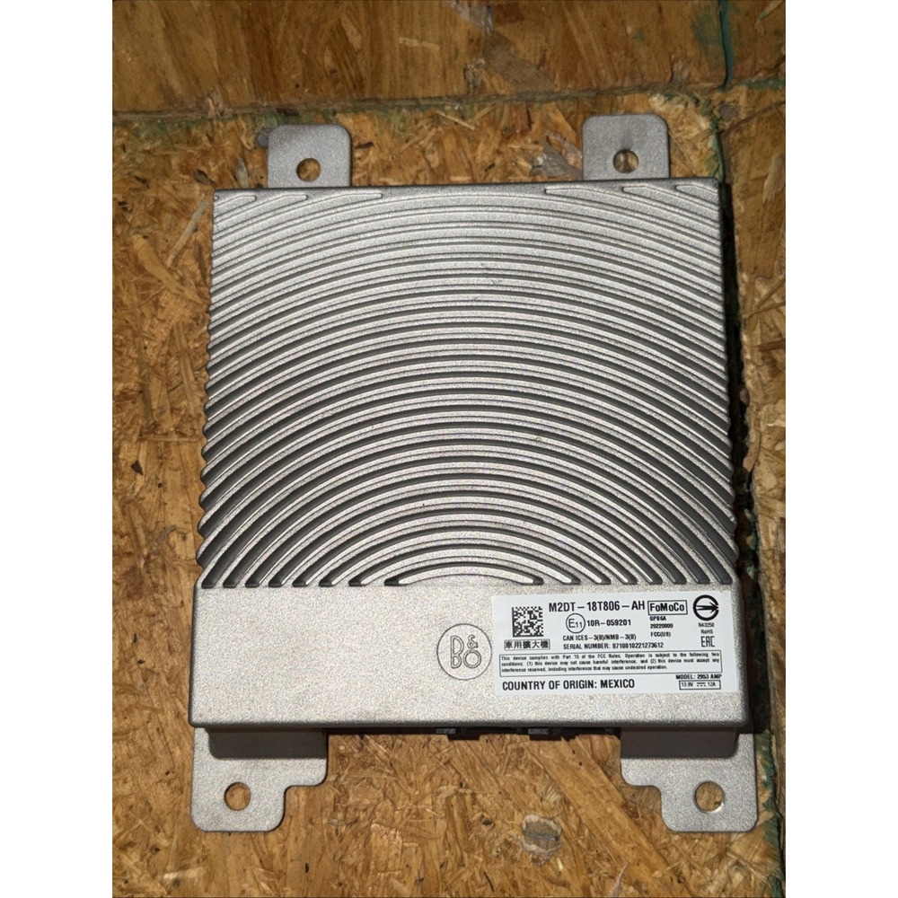 2021-2023 FORD BRONCO RADIO AUDIO RECEIVER AMPLIFIER MODULE OEM M2DT18T806AH